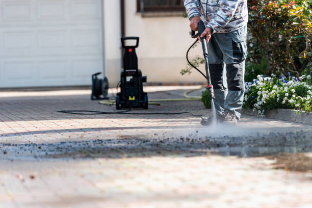 Why Choose Our Certified Pressure Washing Experts for Your Project Needs in Olivette, MO?